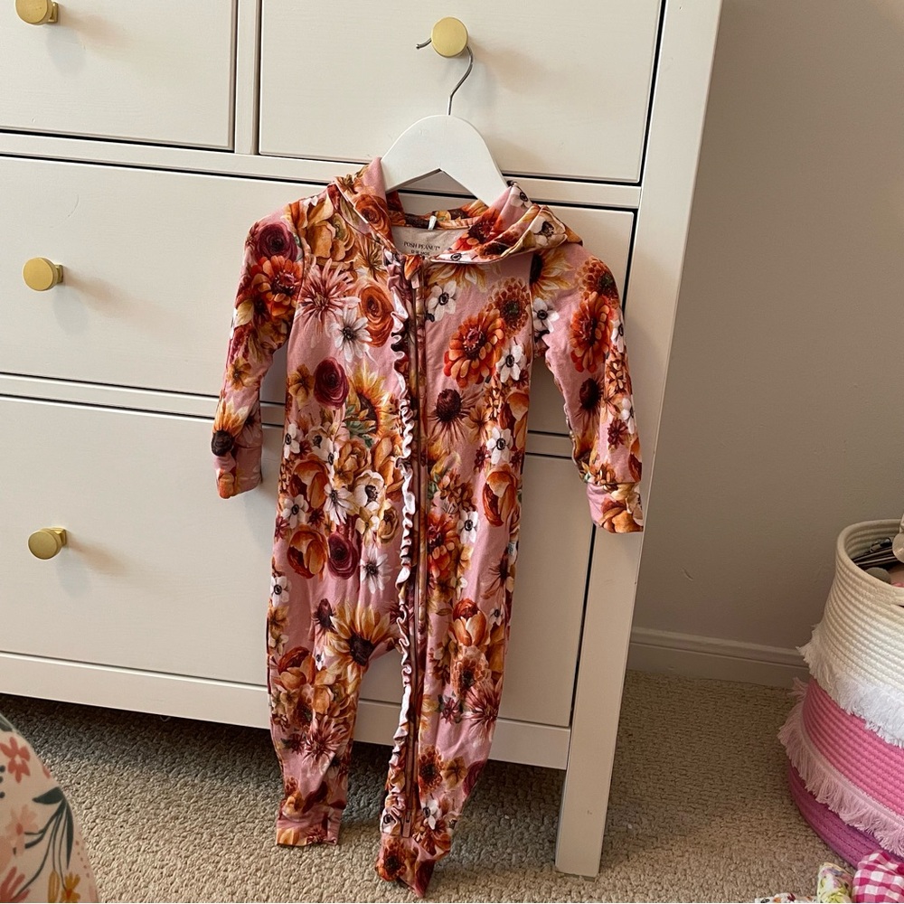 Posh Peanut Hooded Floral Footless One Piece 12-18 Months